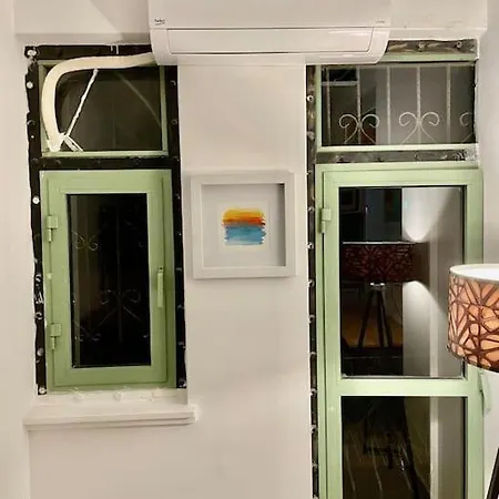 Cozy Midtown Flat In T2 أنطاليا