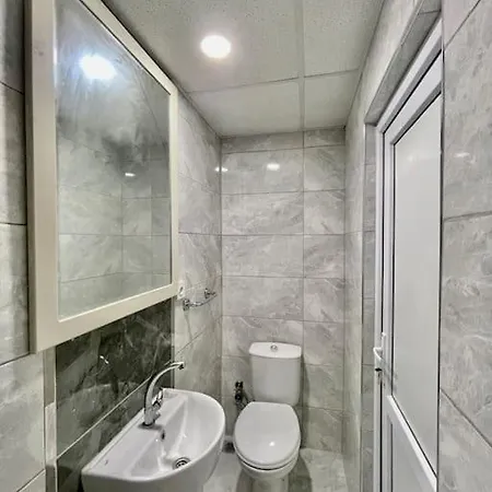 Apartmán Cozy Midtown Flat In T2 *