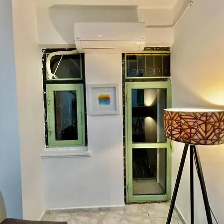 Cozy Midtown Flat In T2